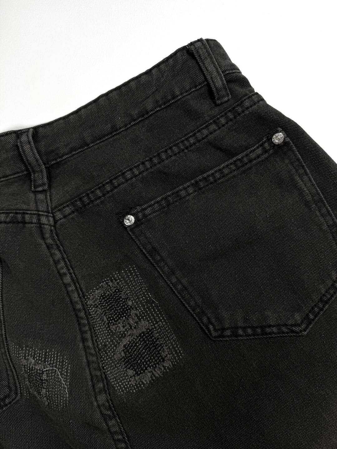 ARSENIC SHORTS