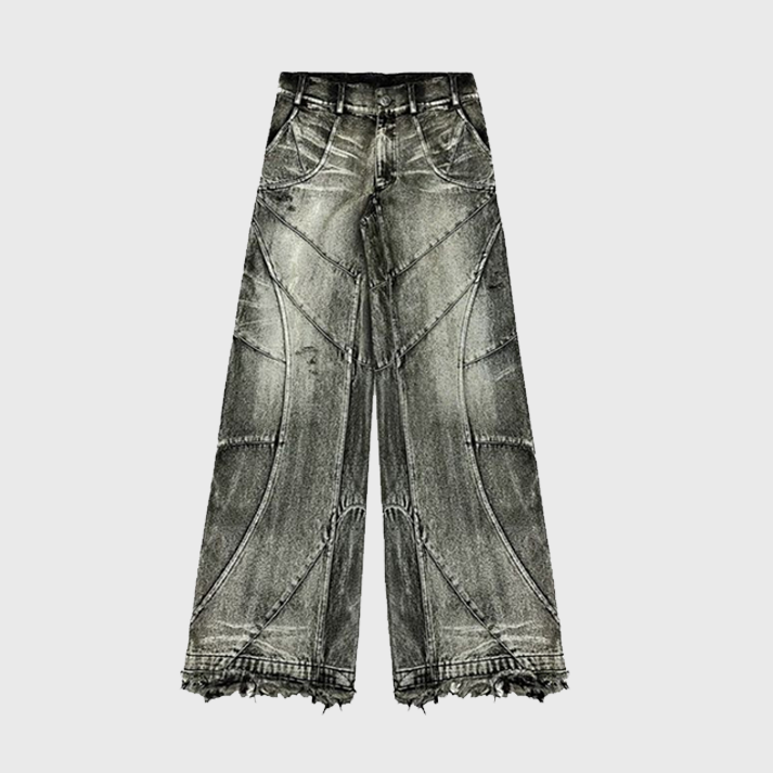 RIPPED JEANS