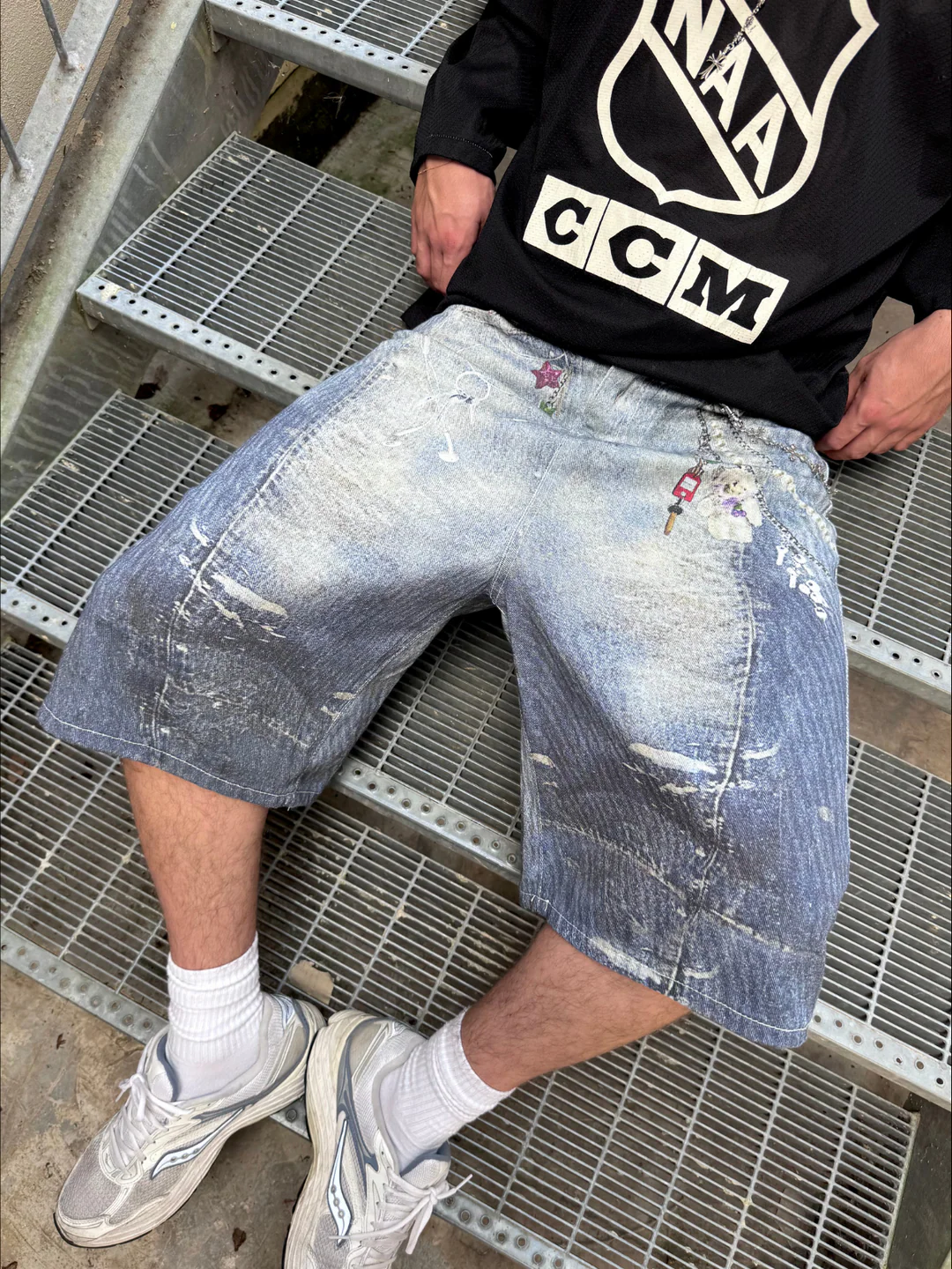 RELAY SHORTS