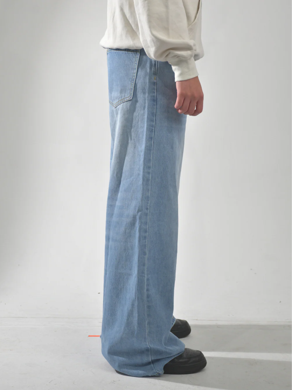 FOUNDATION JEANS